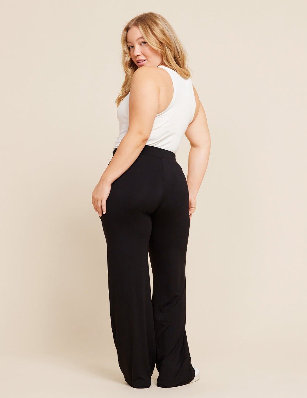 Downtime Wide Leg Lounge Pant – Natural Holdings